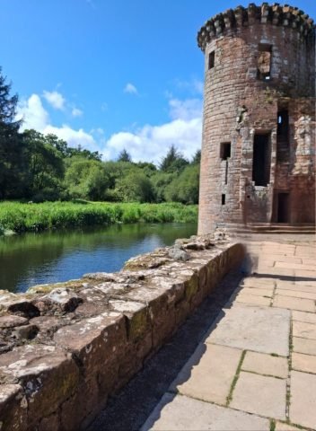 MB Man Woman made (Medium)