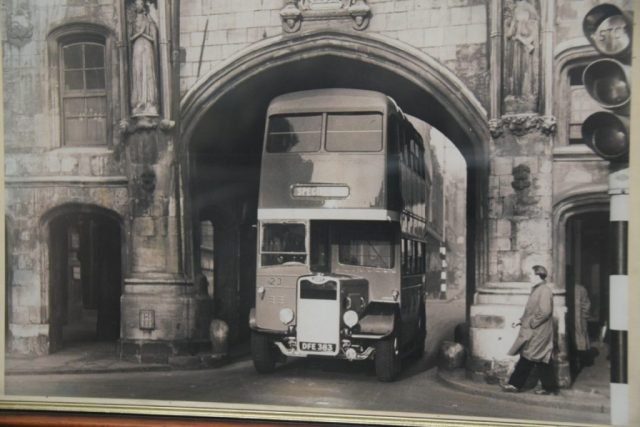 TRF_Bus at the Lincoln Arch (Medium)