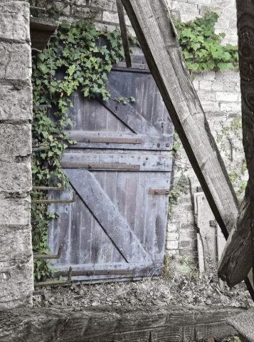 K – Doors – You won’t get in (Medium)