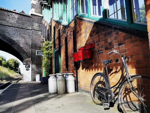 BW. I See No Trains. (Great Central Rly. Rothley). (Medium)